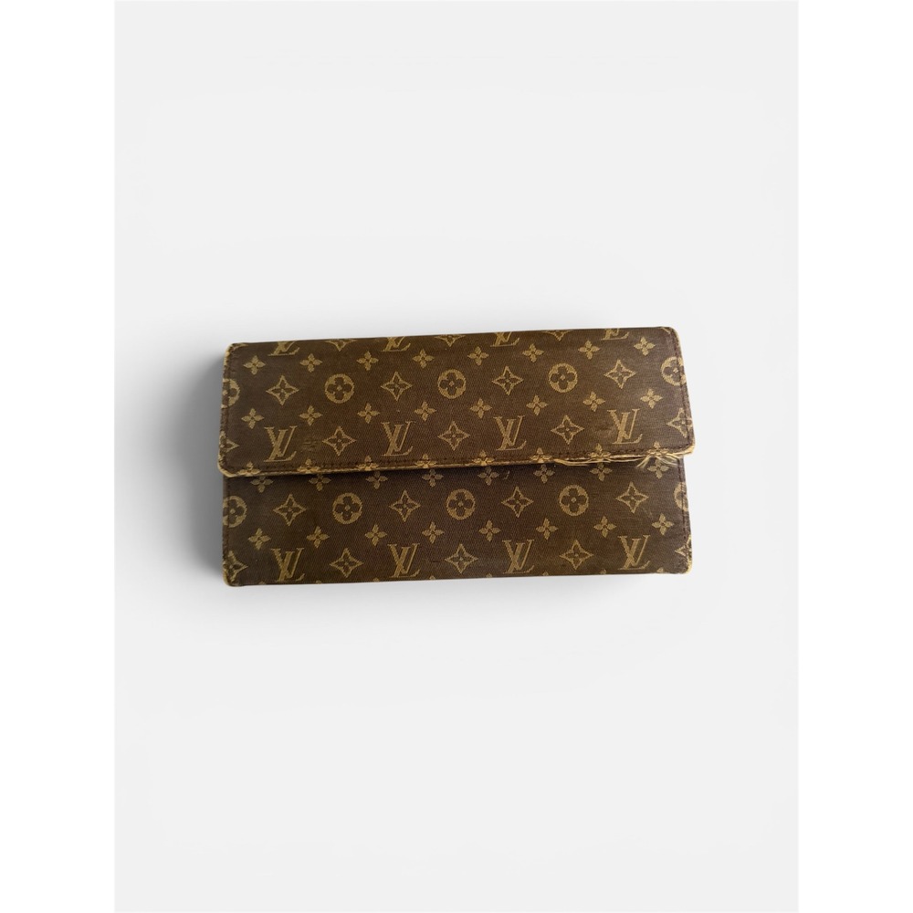 Louis Vuitton Sarah Wallet Monogram Canvas Long Wallet Authentic + Certificate